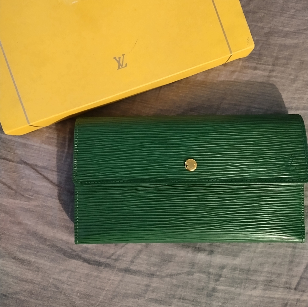 Louis Vuitton Wallet